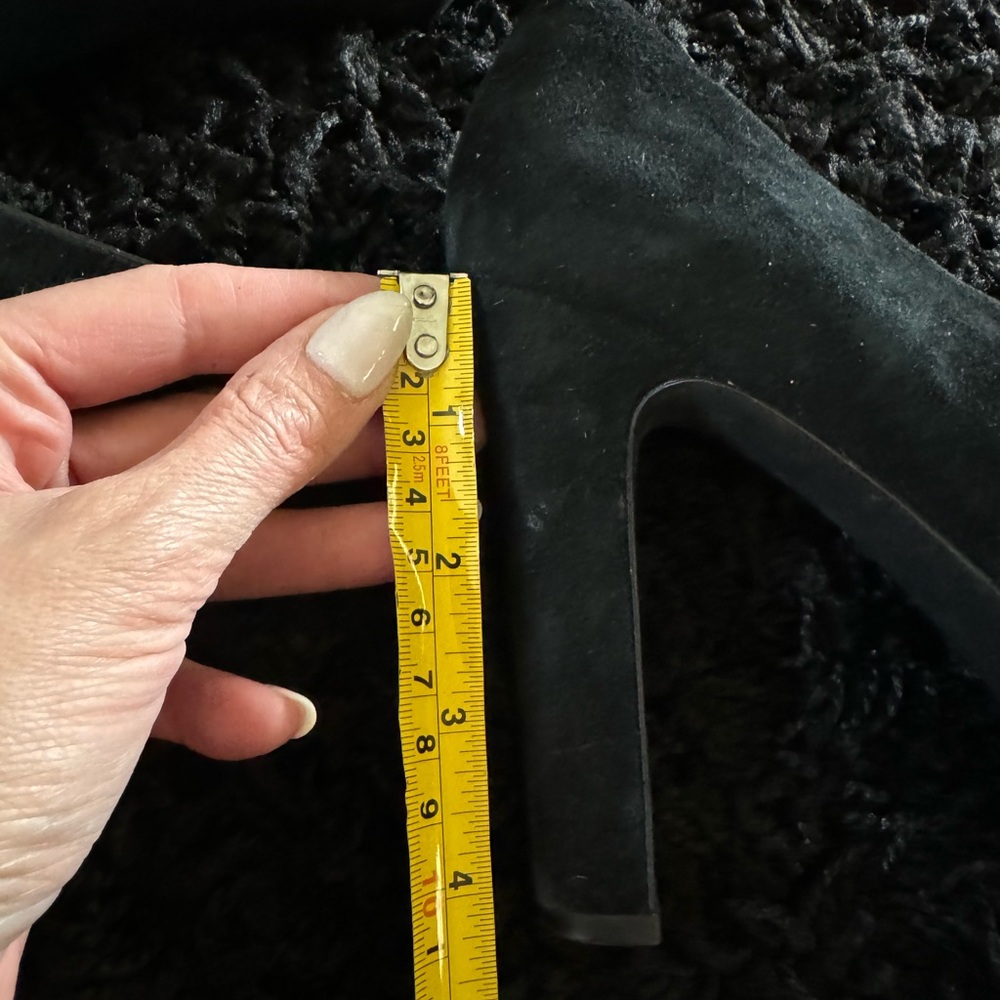 2 FOR $25 5/48 Saks Fifth Avenue Black Suede Platform Pumps Leather 40 9 9.5 10 - Picture 7 of 7